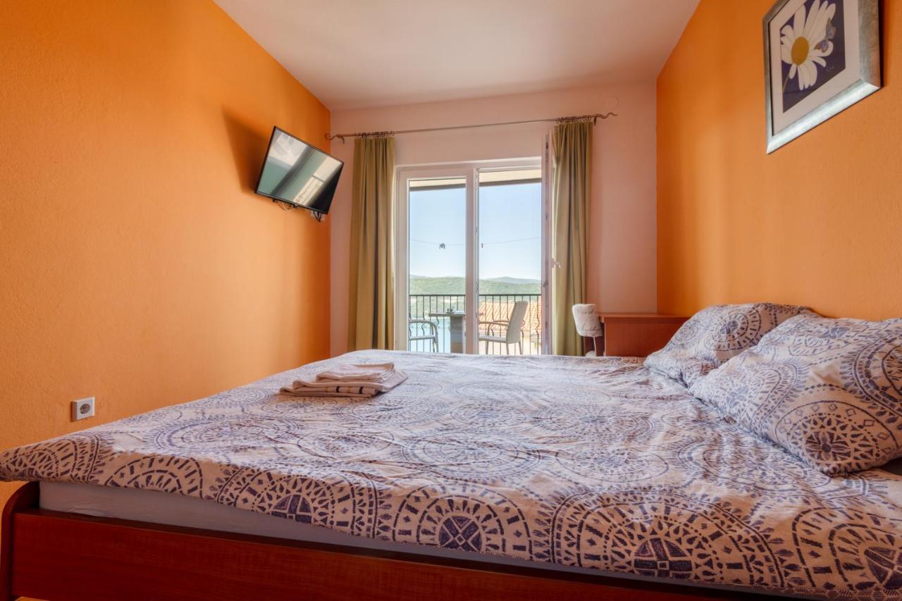 Apartments & Rooms Leon Неум Екстериор снимка
