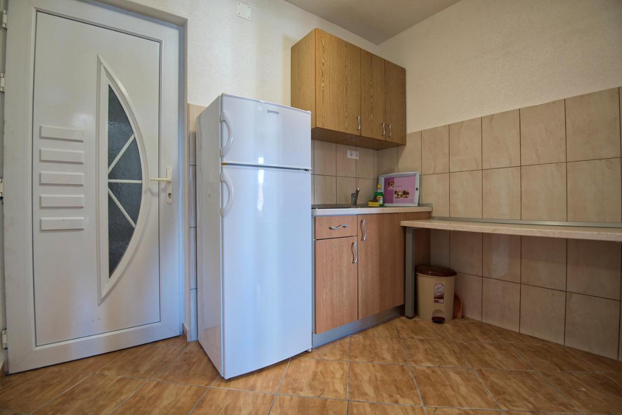 Apartments & Rooms Leon Неум Екстериор снимка